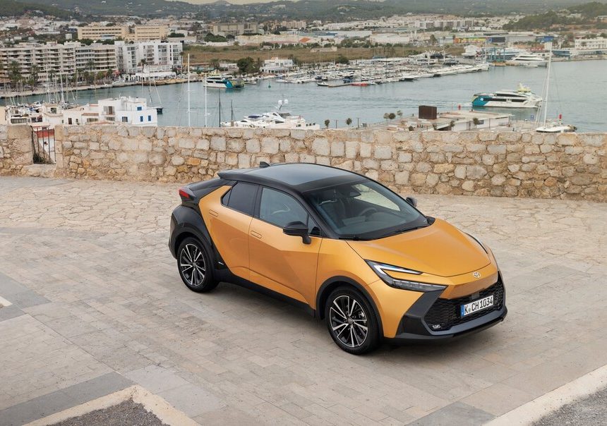 “No impulsaremos los coches eléctricos donde no hay demanda”: Toyota tiene claro que España sigue siendo país de híbridos
